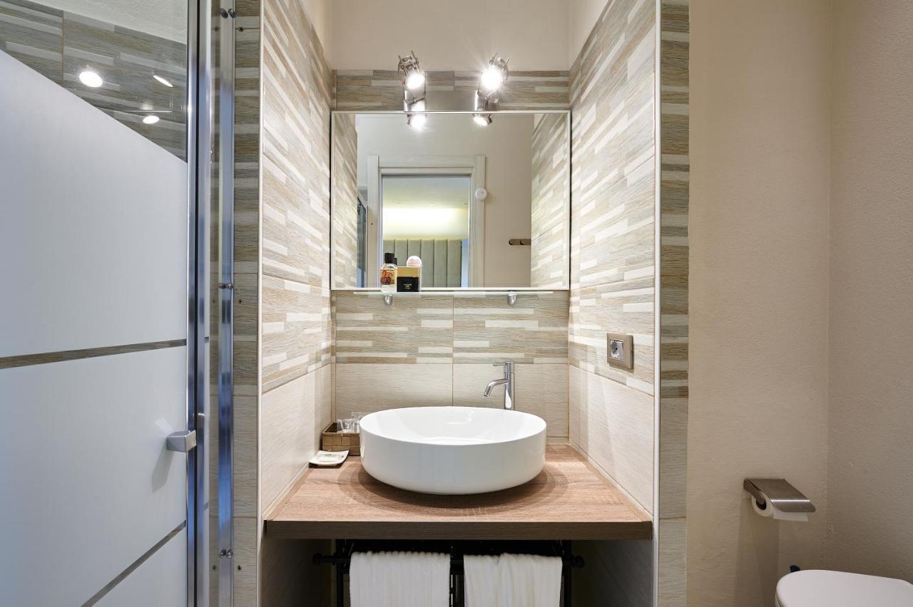 Room 230 Roma Luxury Suites Kültér fotó