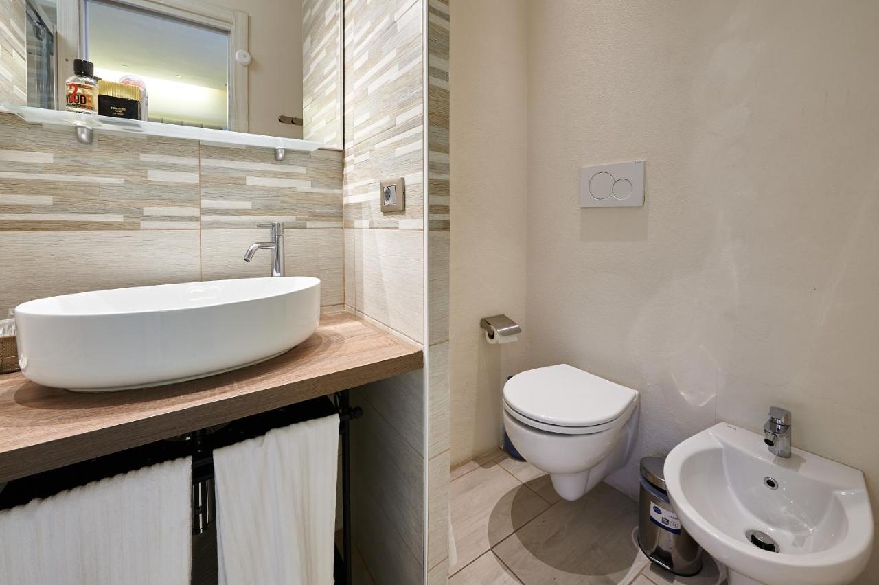 Room 230 Roma Luxury Suites Kültér fotó