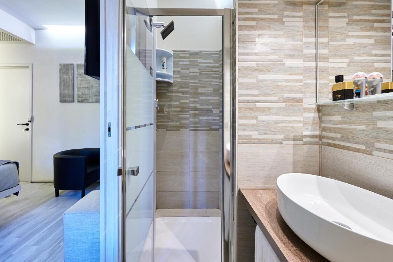Room 230 Roma Luxury Suites Kültér fotó
