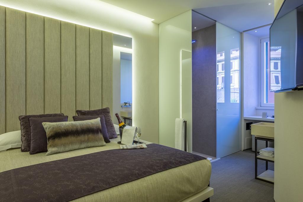 Room 230 Roma Luxury Suites Szoba fotó